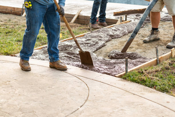 Best Concrete Pool Decks in Big Rapids, MI